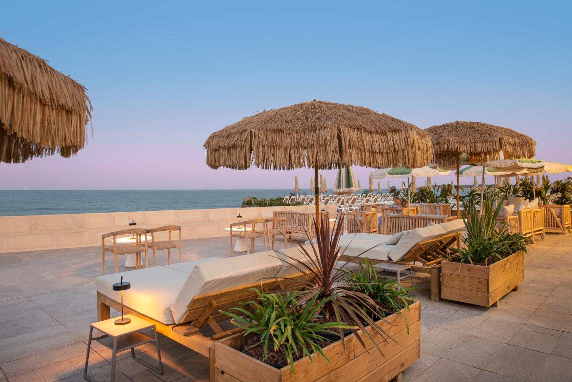 Hotel Atolon & Kaafu Beach Club Cala Bona  Exteriér fotografie